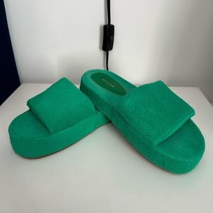 Prettylittlething green platform slides